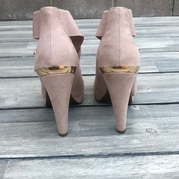 Guess Pink & Gold Suede Shoes Size 5 1/2 - Picture 6 of 10